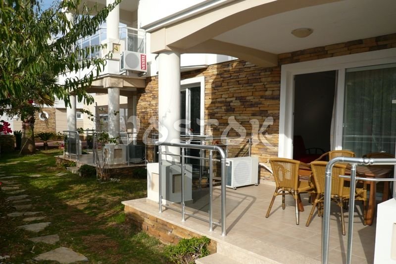 Large terrace for alfresco dining - Blue Green Apartments Calis Beach