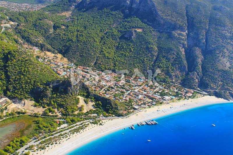 Another angle of view to Oludeniz beach - Fethiye Oludeniz paragliding in Turkey
