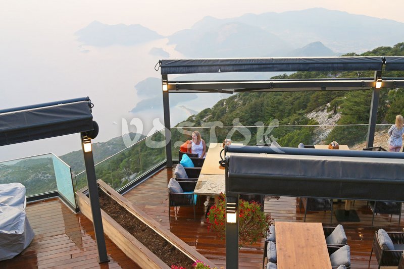 Babadag restaurant open terrace