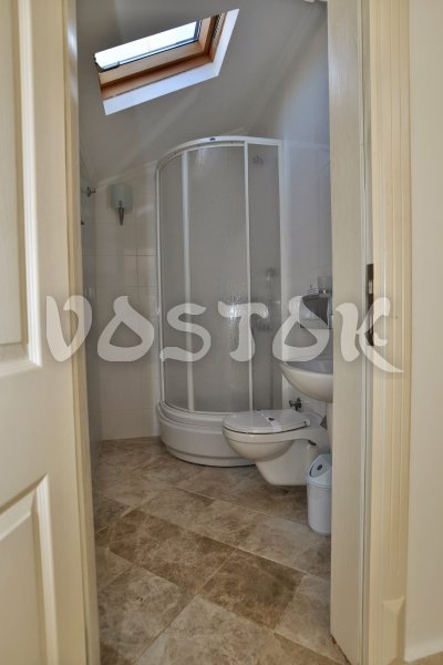 Attic floor bathroom - #1 Sunset Beach Pearl Villa in Calis