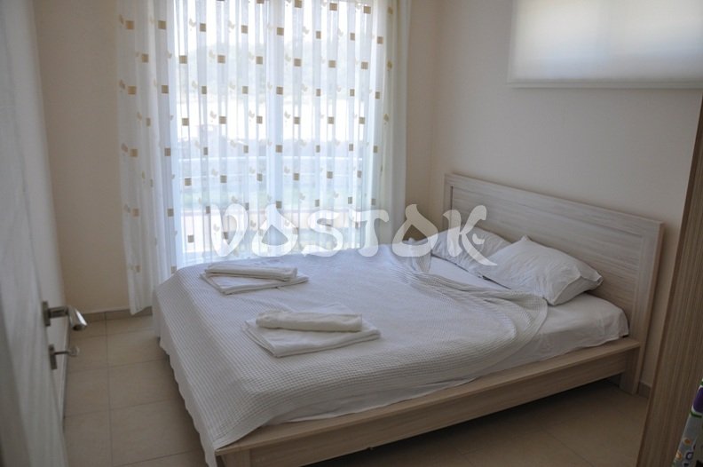 King size bed at bedroom - G1 Blue Green apartment in Calis